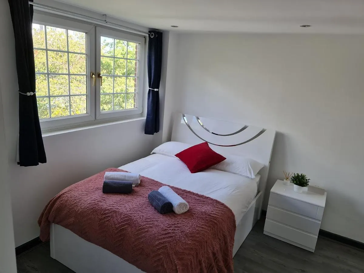 Luxury Apartment Limehouse London