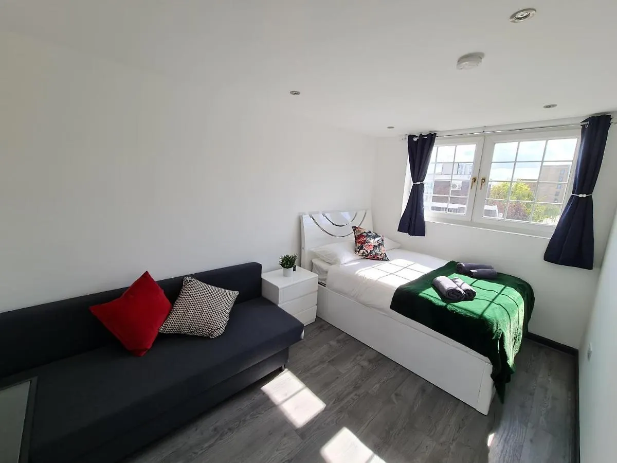 Luxury Apartment Limehouse London